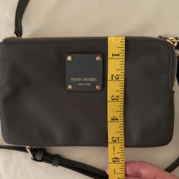 Henri Bendel New York Nylon Bag Grey Detach Adj Strap Purple Lining EXC! - Picture 13 of 14
